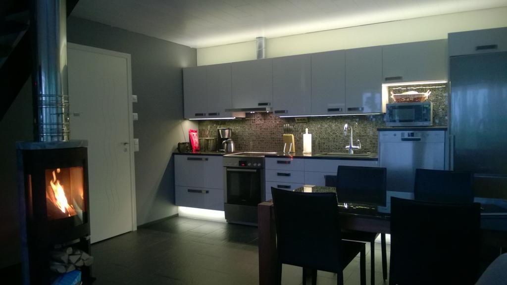 Koivuniemi Cottage Säkylä Ruang foto